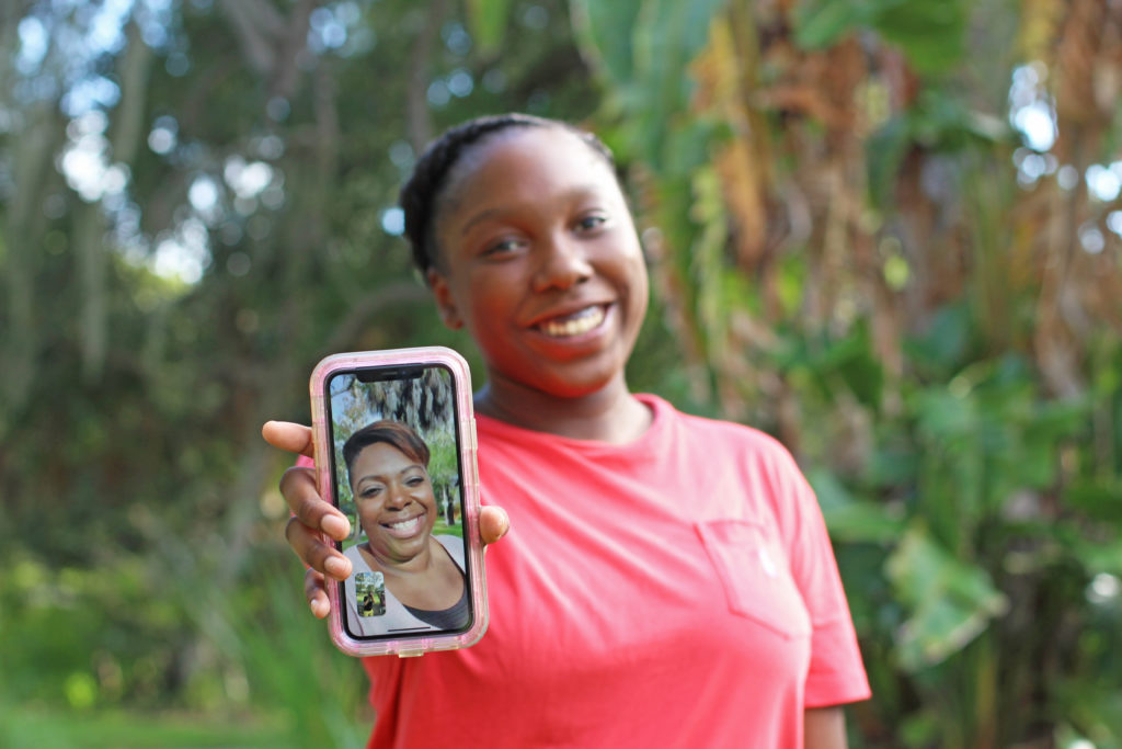 Little Sister makes a video call with her Big Sister